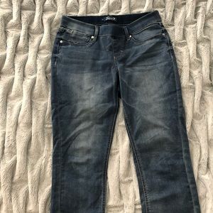 Seven7 elastic waist band crop jeans